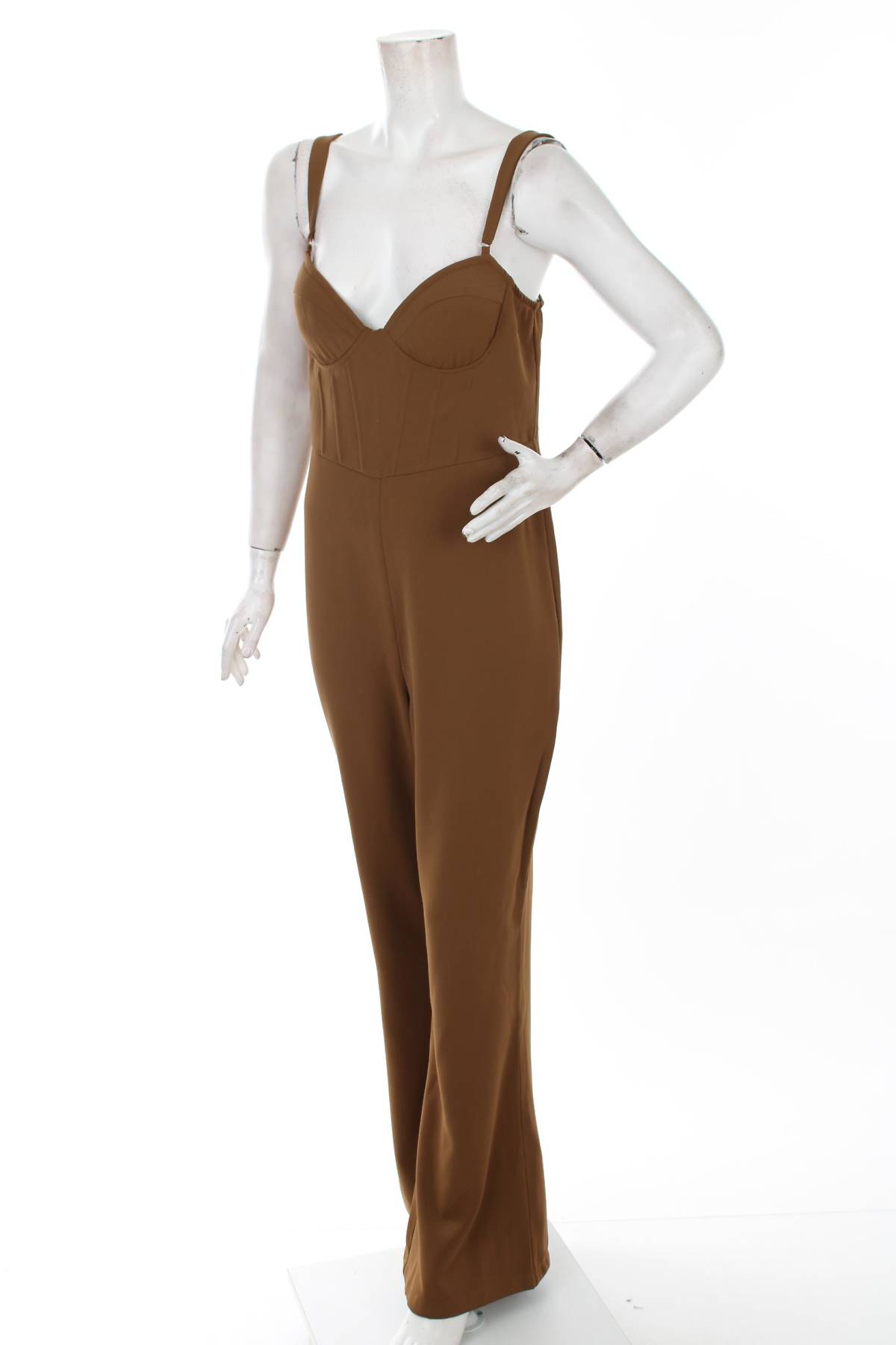 Дамски гащеризон Boohoo1 - Contour.bg Дамски гащеризон Boohoo1