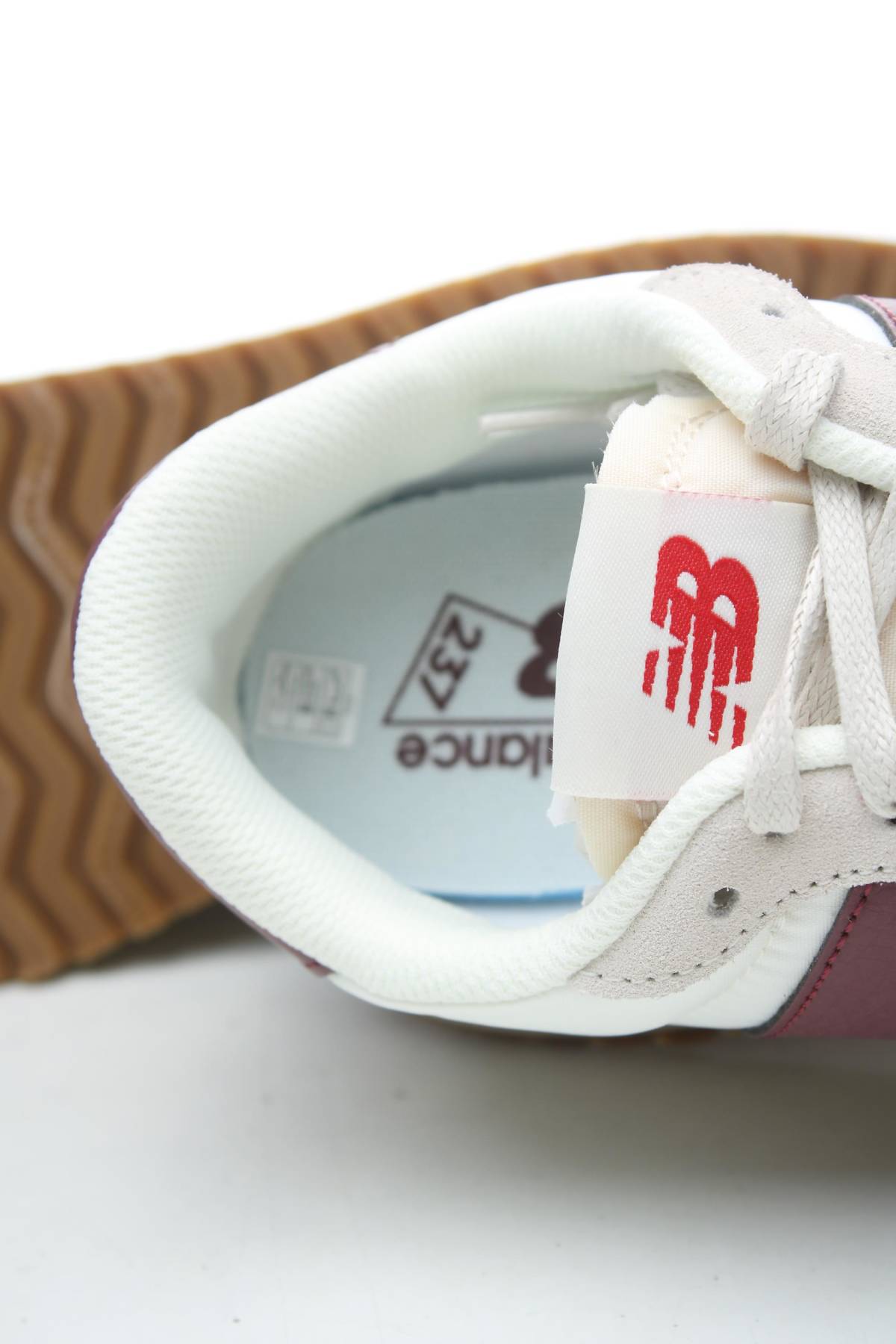 Маратонки New Balance5 - Contour.bg Маратонки New Balance5