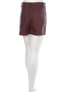 Дамски къс панталон Zara2 - Contour.bg Дамски къс панталон Zara2