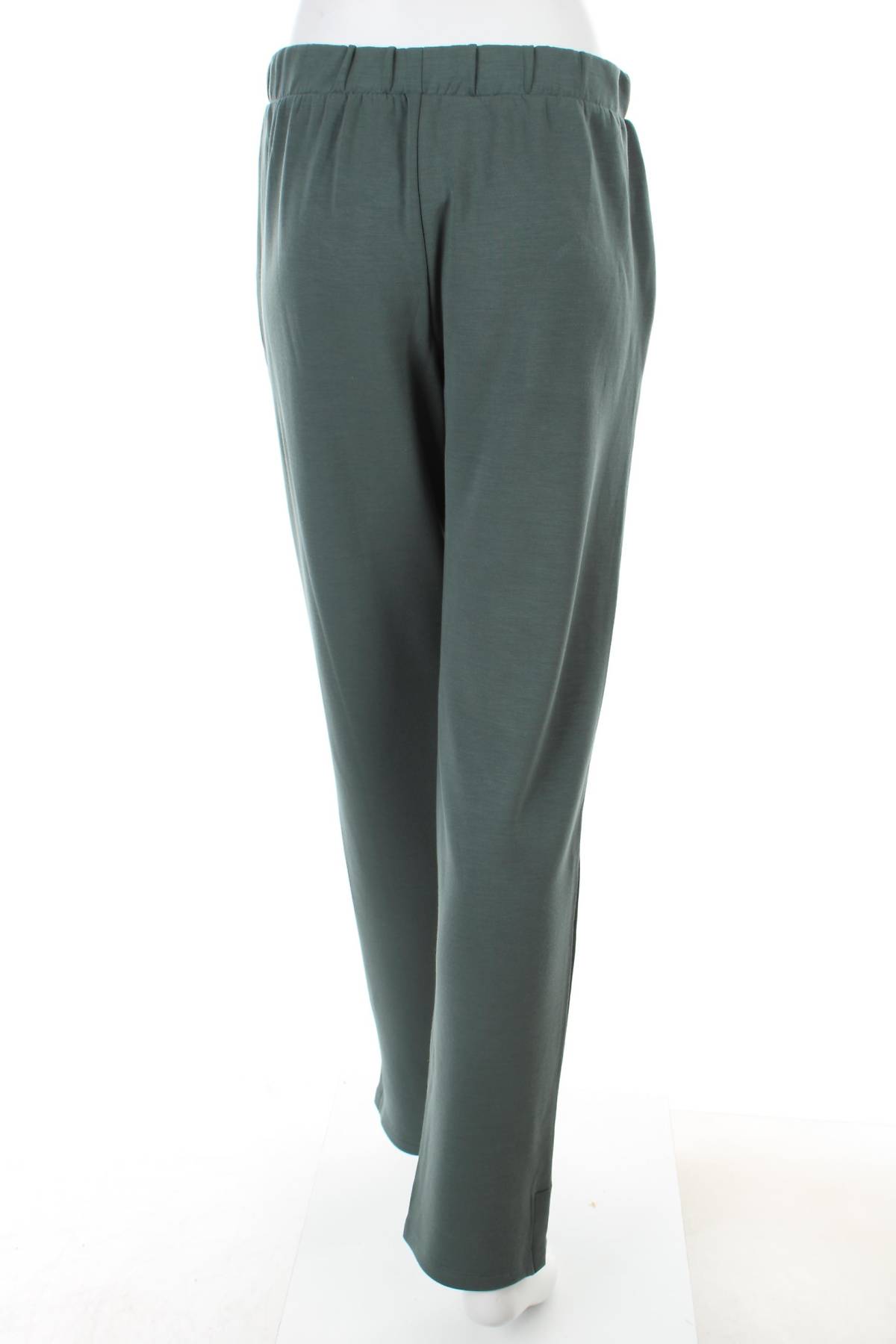 Ρούχα για το σπίτι Triumph2