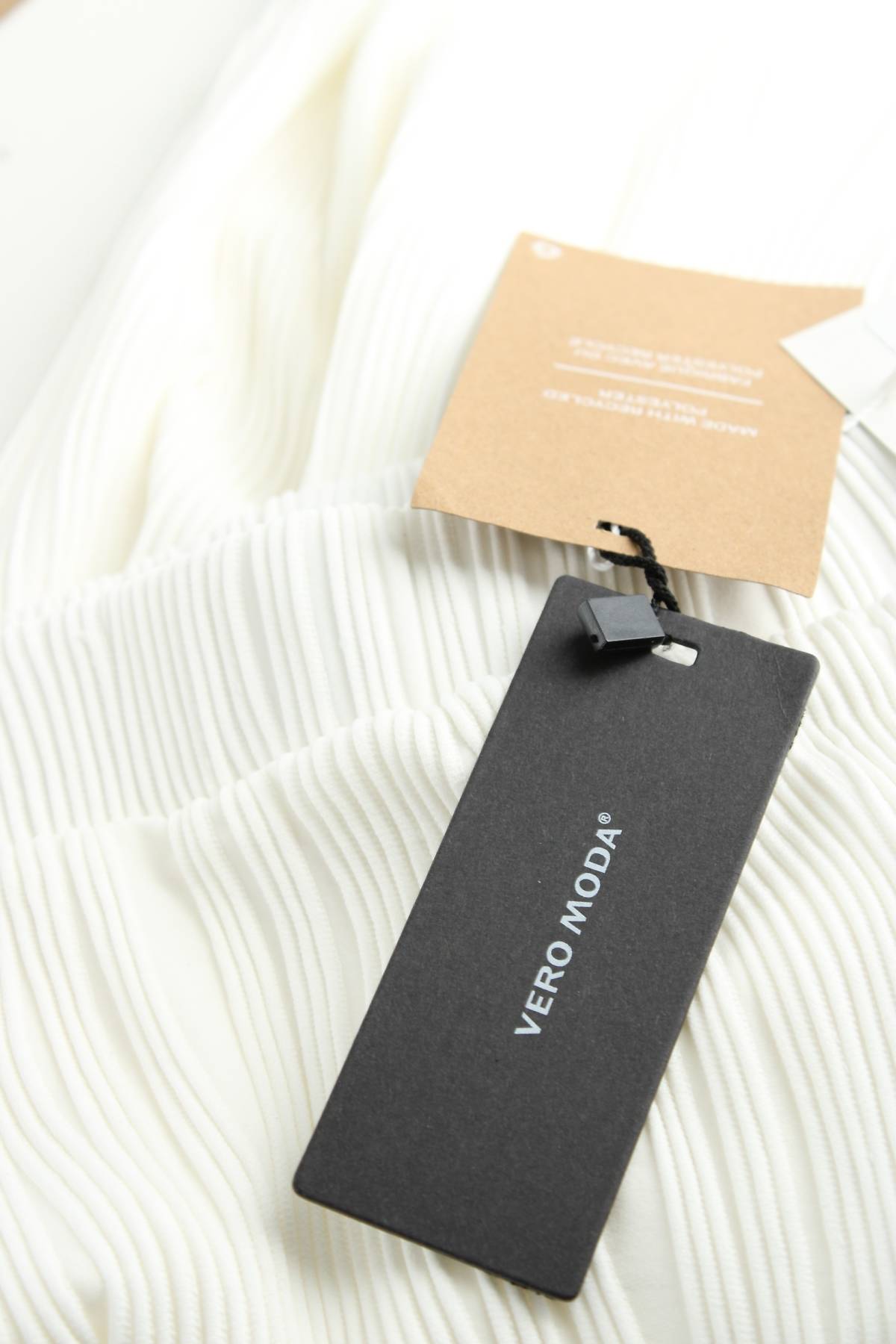 Φούστα Vero Moda3