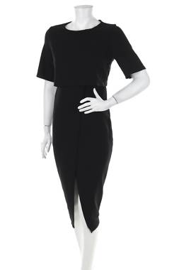 Рокля Boohoo1 - Contour.bg Рокля Boohoo1