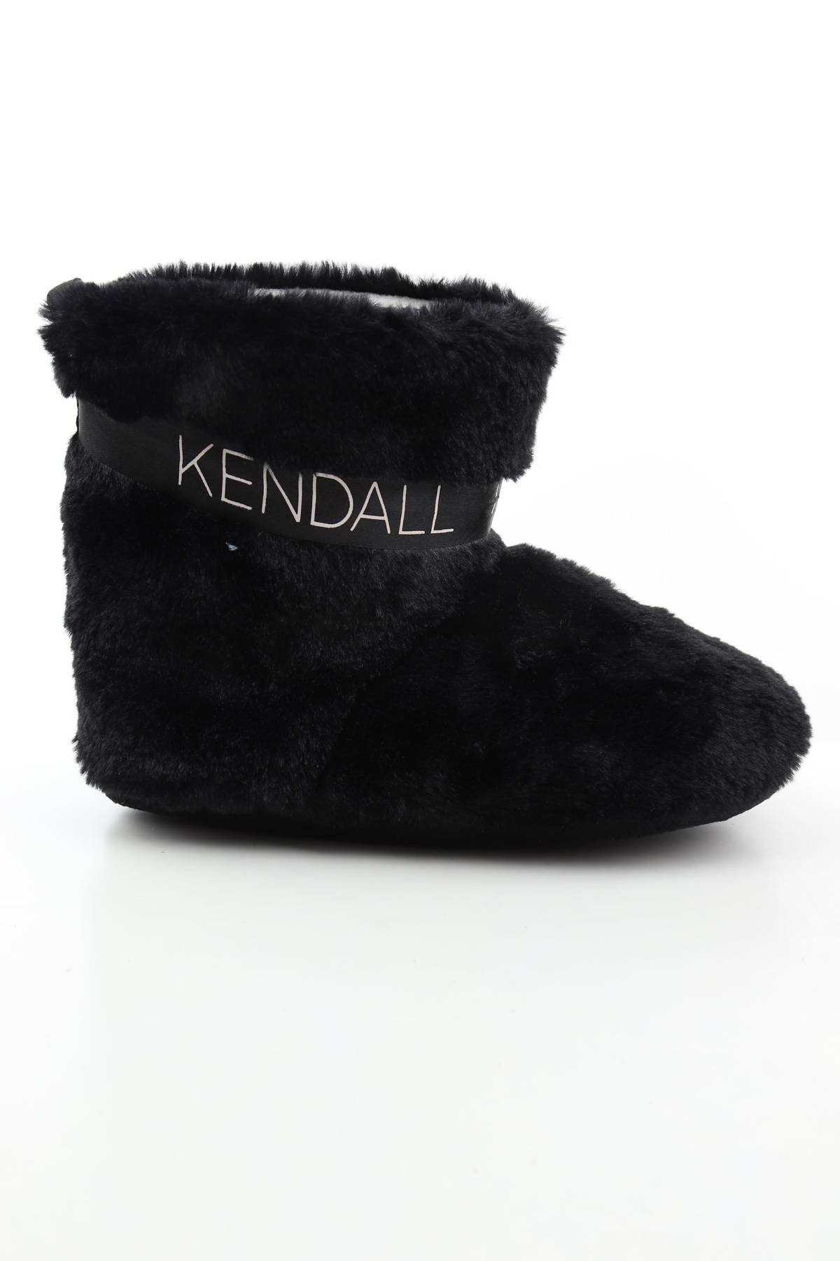 Пантофи Kendall + Kylie1