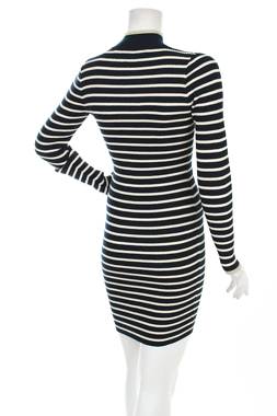 Φορέματα Tommy Jeans2