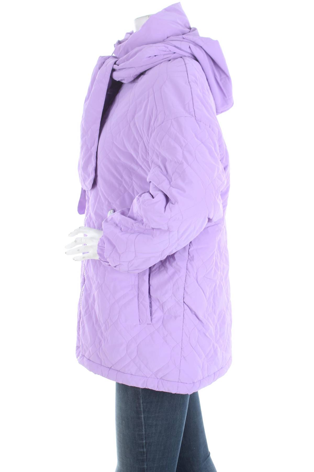 Дамско яке Calliope3