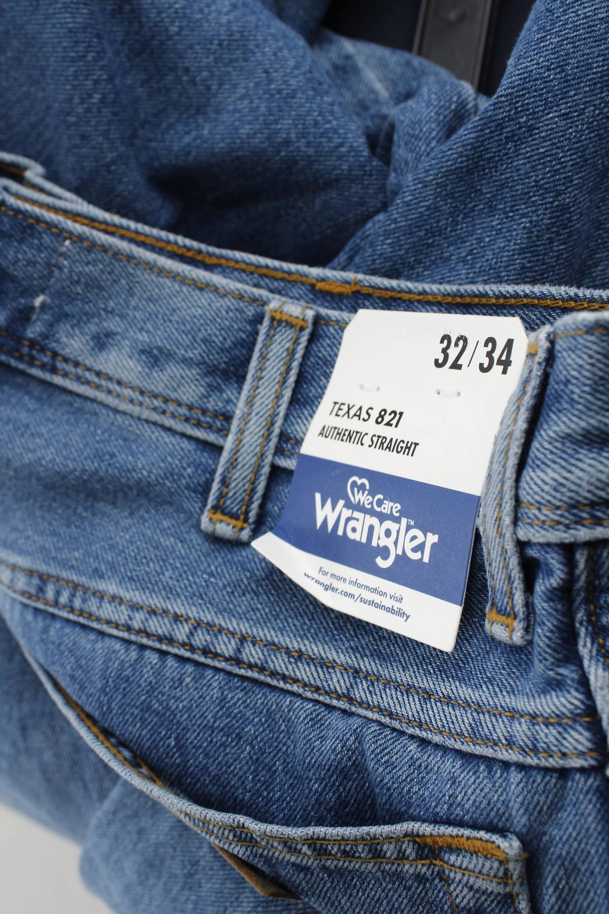 Мъжки дънки Wrangler3 - Contour.bg Мъжки дънки Wrangler3