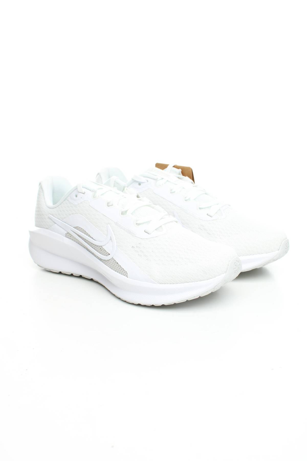 Маратонки Nike3