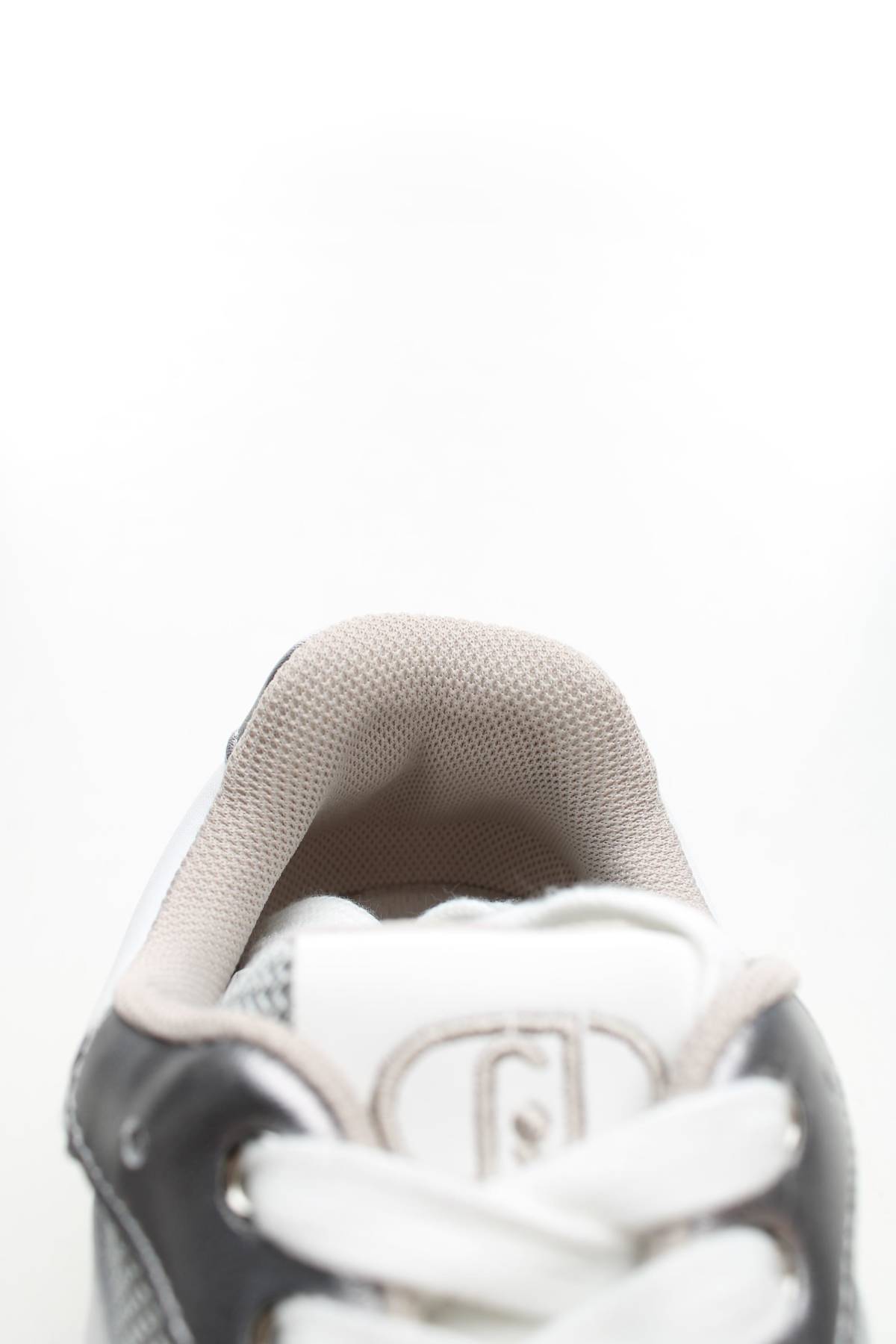 Дамски обувки Liu Jo5 - Contour.bg Дамски обувки Liu Jo5