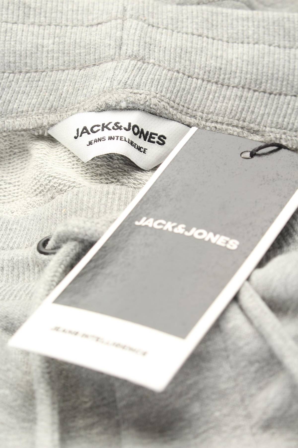 Мъжки къс панталон Jack & Jones3 - Contour.bg Мъжки къс панталон Jack & Jones3