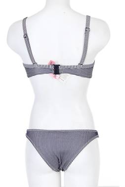 Бански костюм Hunkemoller2