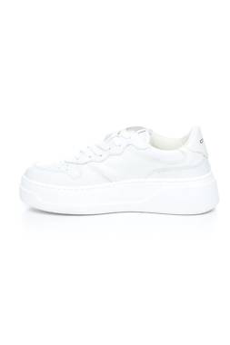 Sneakers Crime London2