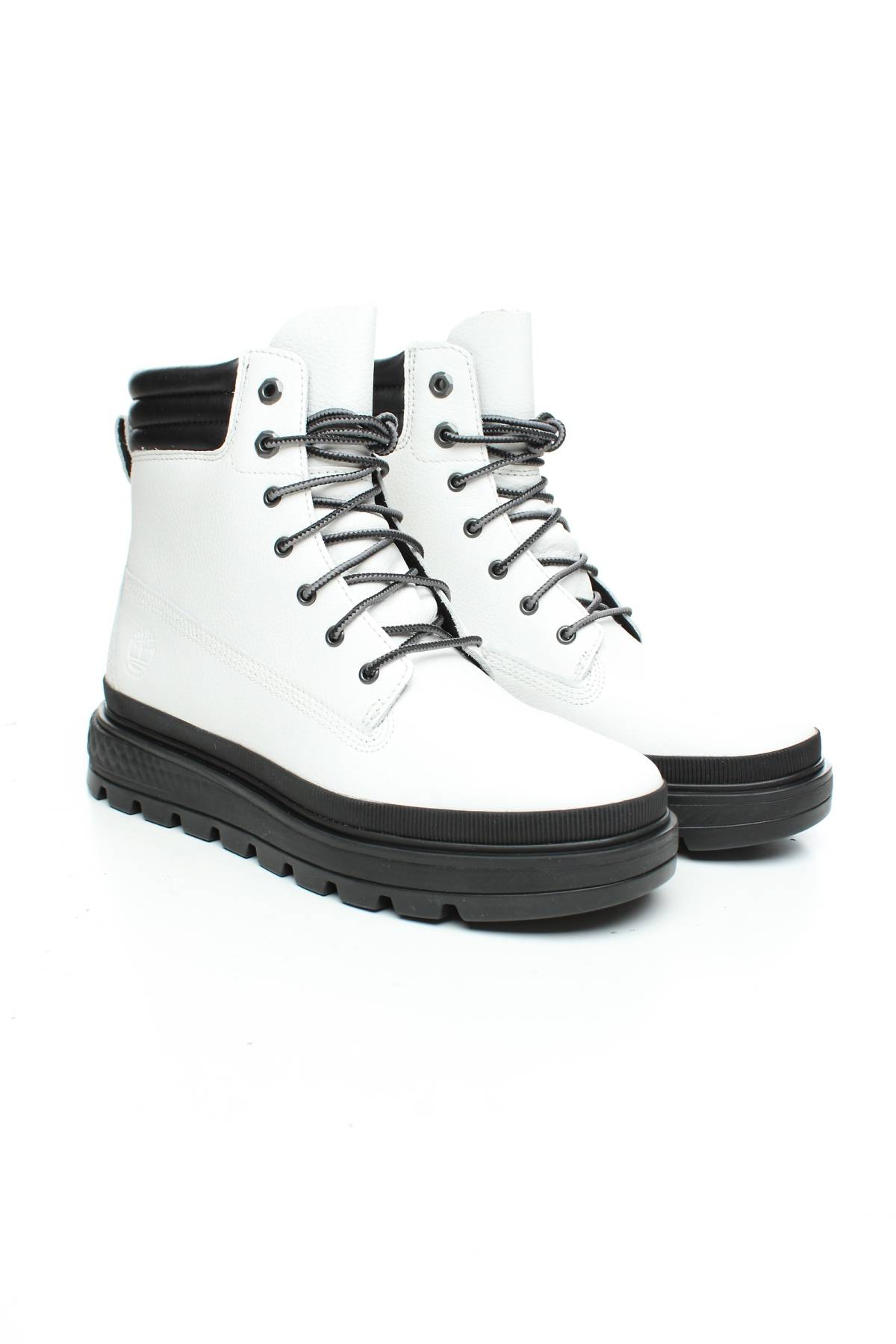 Γυναικεία μποτάκια Timberland3