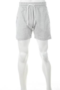 Мъжки къс панталон Calvin Klein1