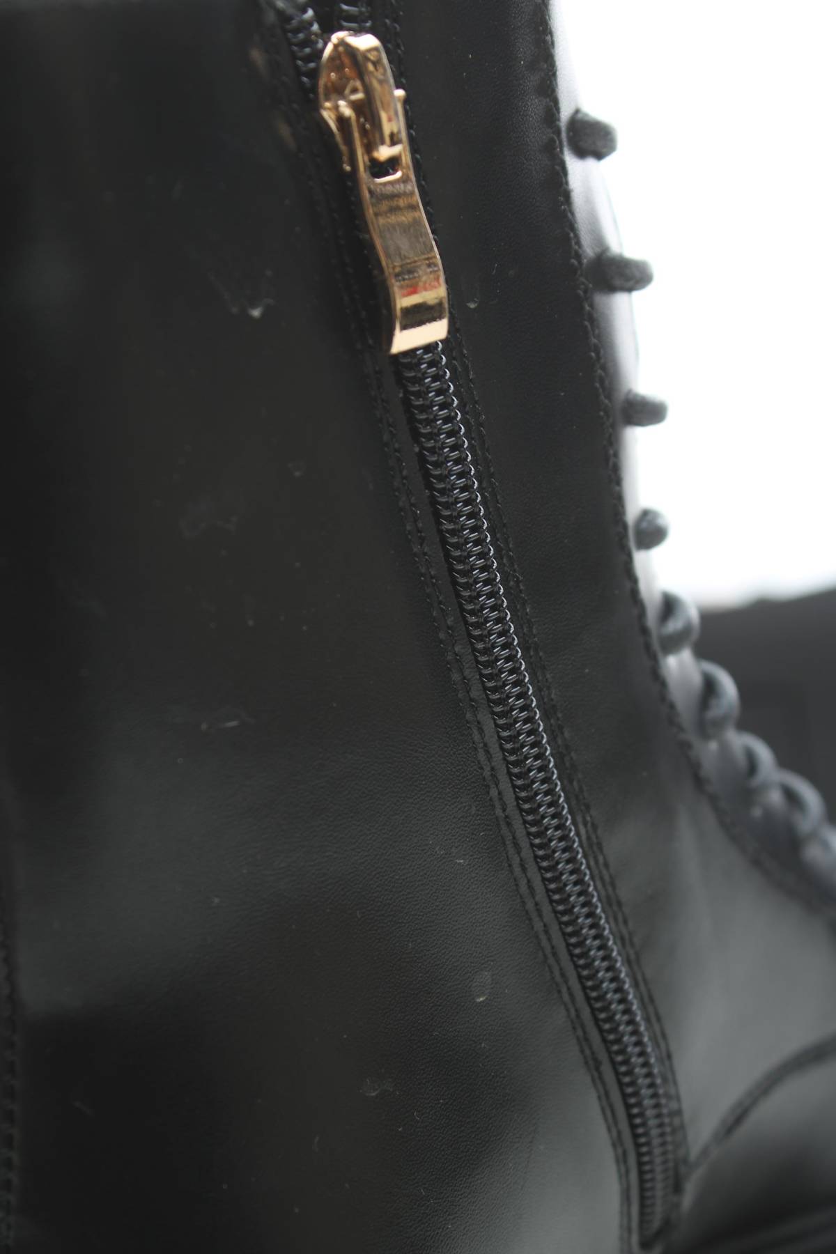 Дамски боти Rinascimento5