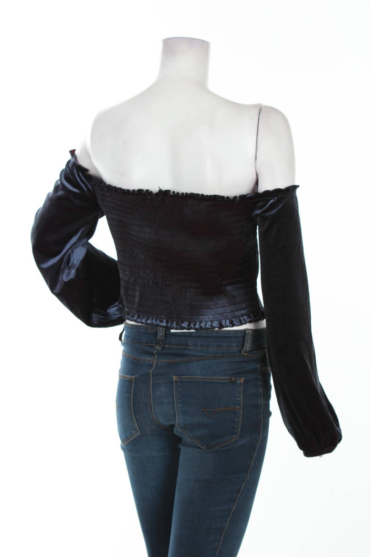 Дамска блуза Guess2