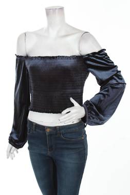 Дамска блуза Guess1