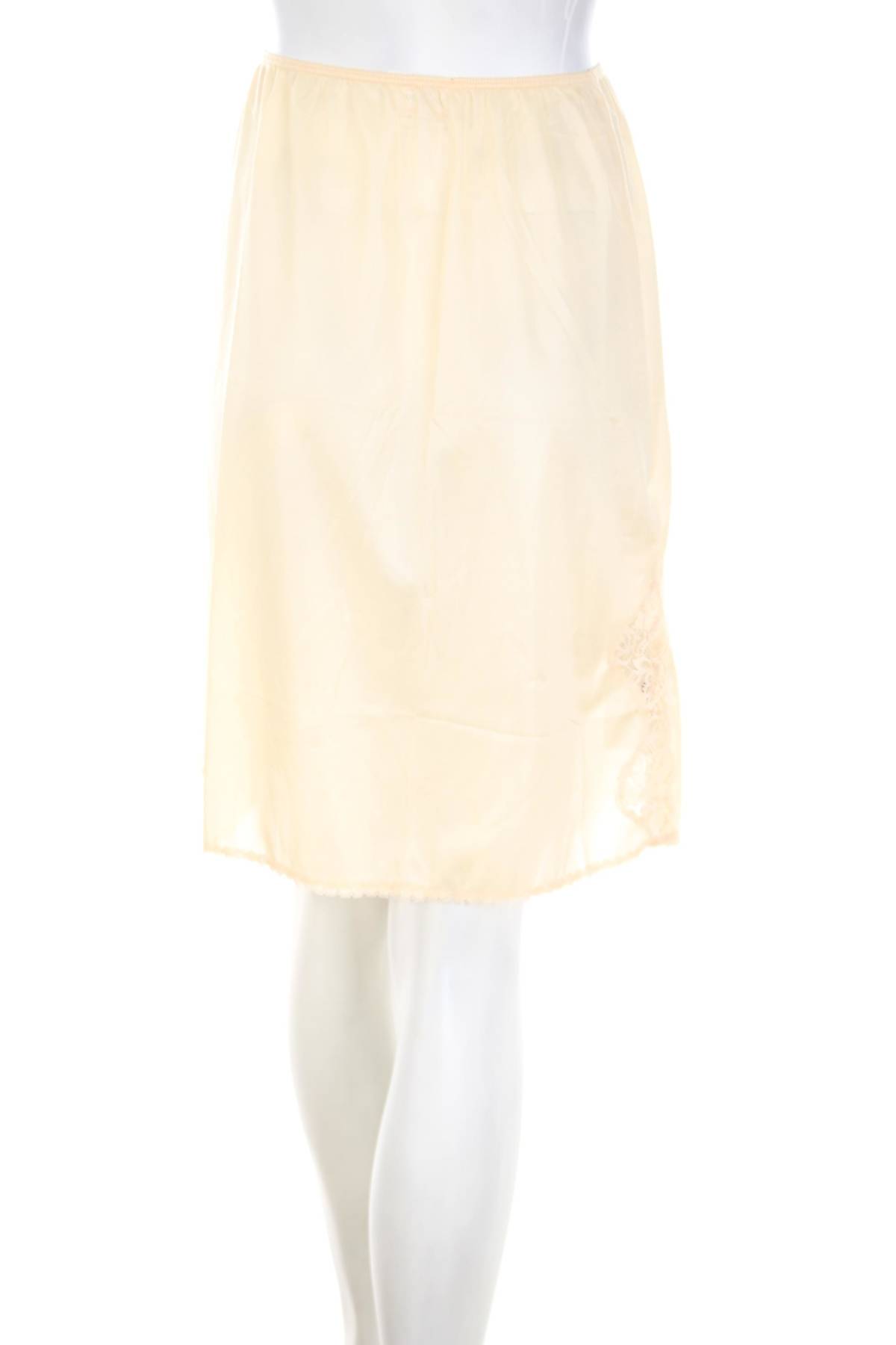 Оформящо бельо Naturana2