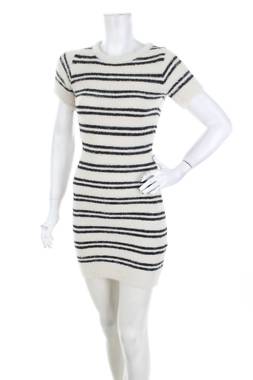 Φορέματα Boohoo1