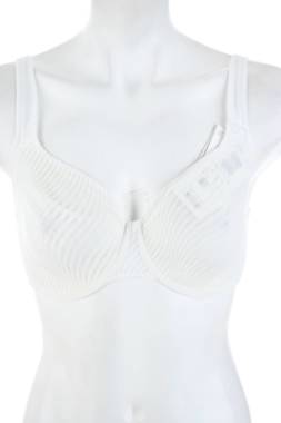 Σουτιέν Triumph1