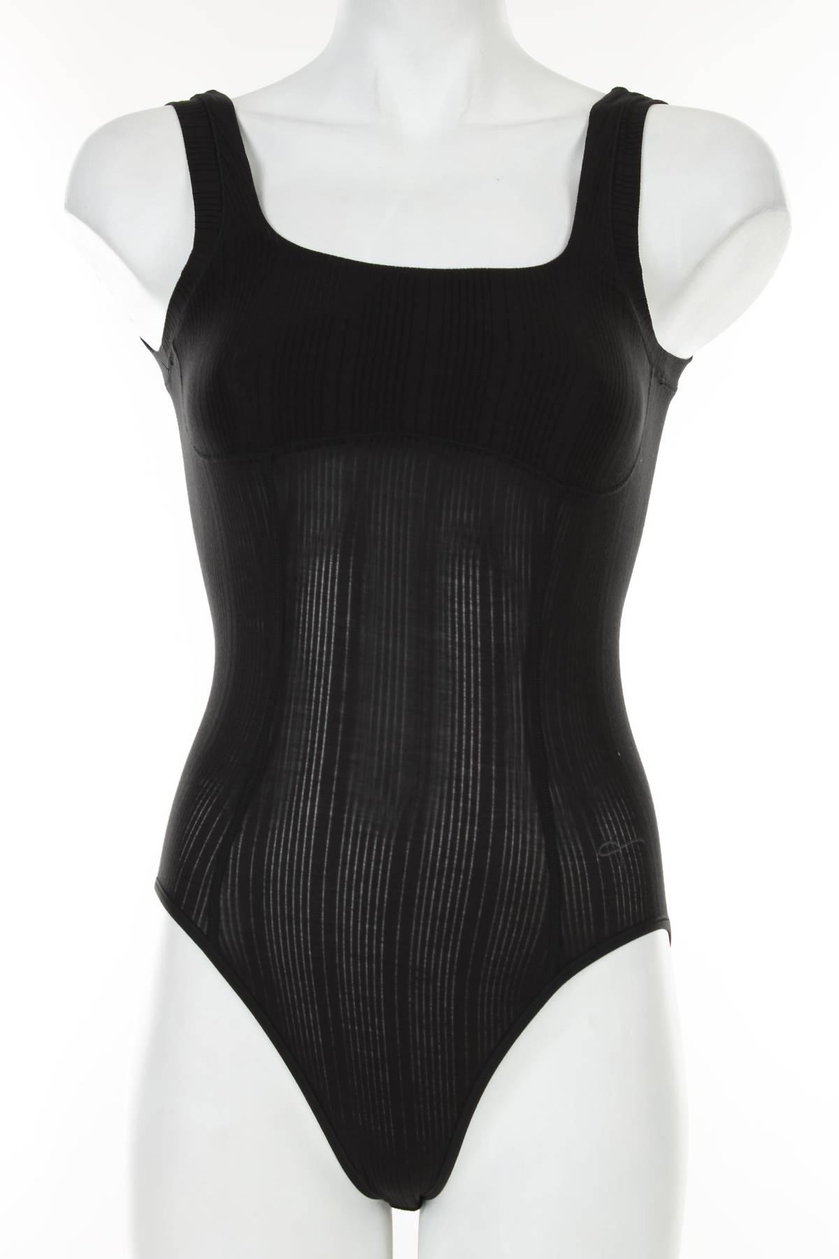 Дамско боди Triumph1