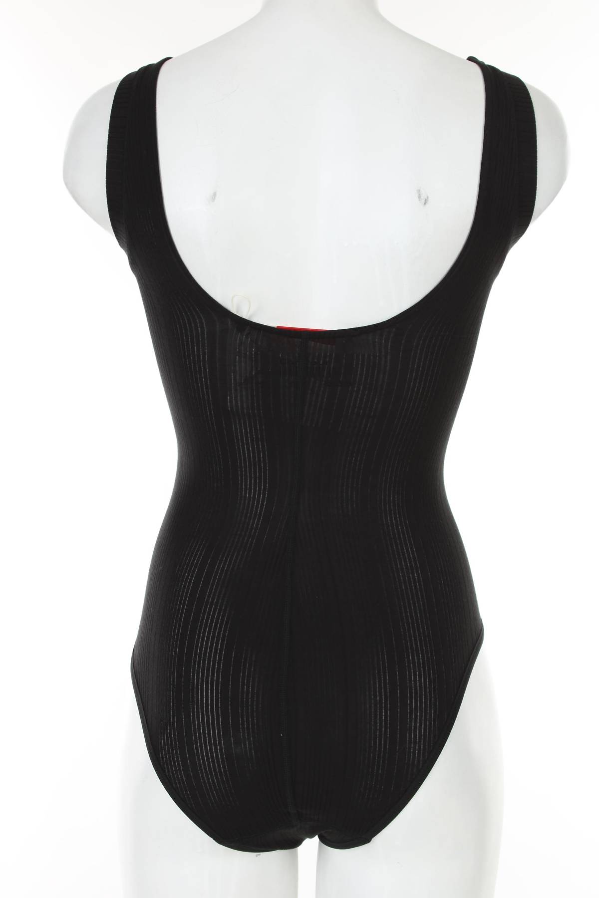 Дамско боди Triumph2