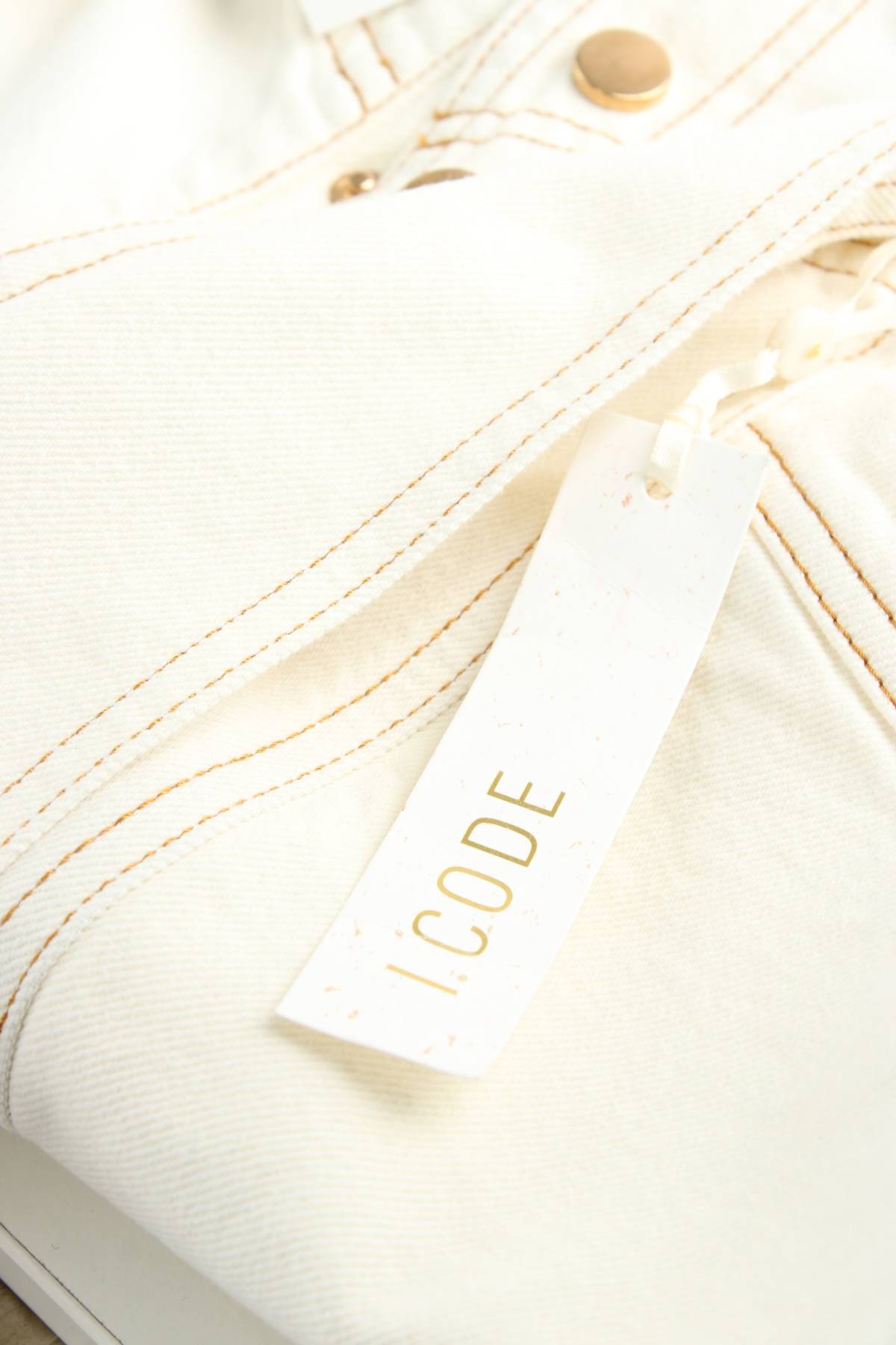 Γυναικεία τζιν I Code3