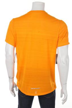 Мъжка спортна тениска Nike2 - Contour.bg Мъжка спортна тениска Nike2