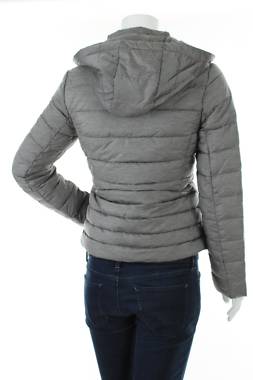 ﻿Μπουφάν Cache Cache2