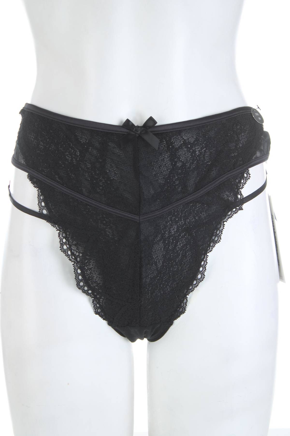 Бикини Hunkemoller x Queen Nyakim1