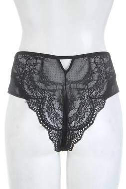 Бикини Hunkemoller x Queen Nyakim2