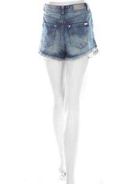 Дамски къси дънки Only Jeans2