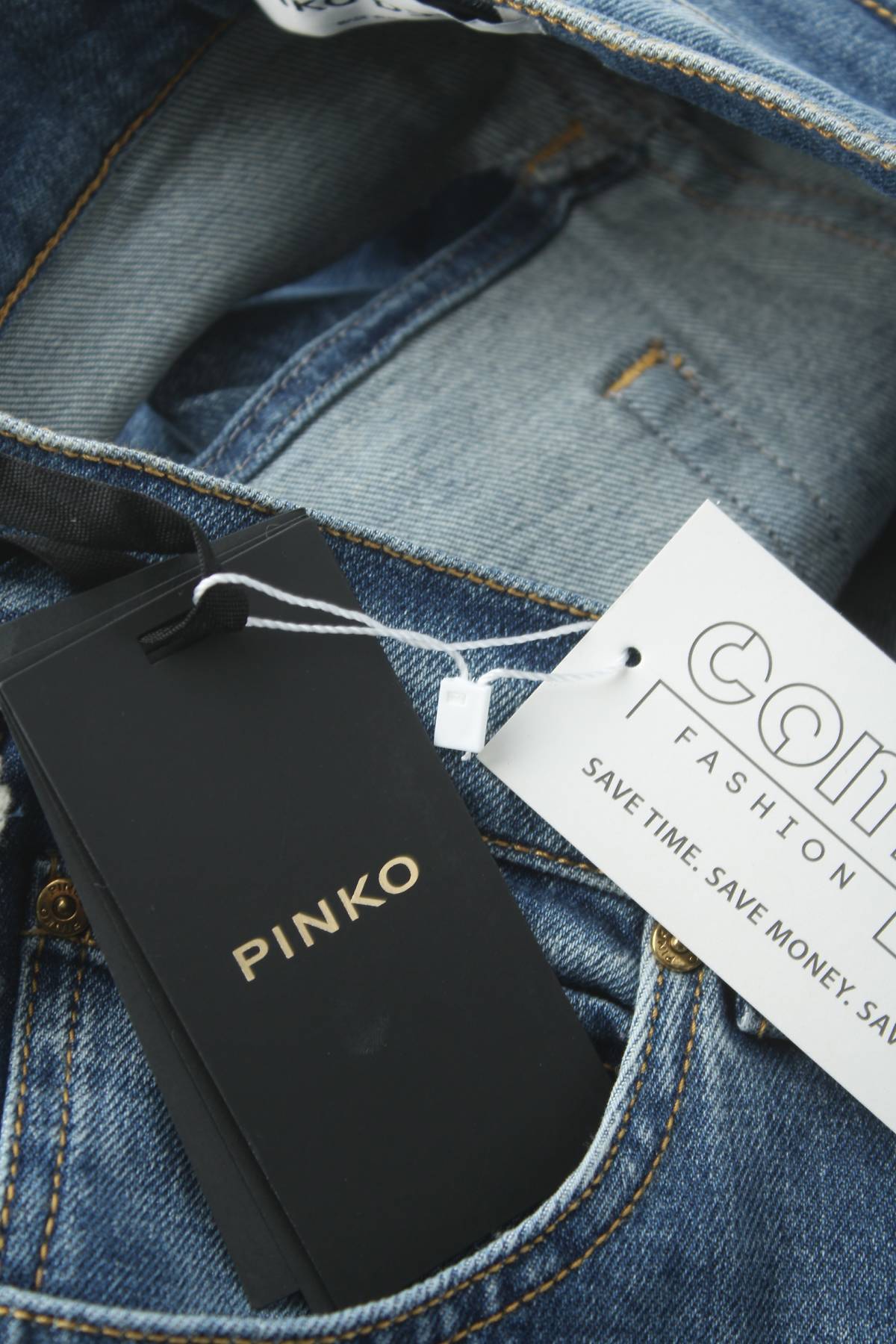 Дамски дънки Pinko3