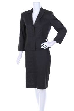 Дамски костюм 2 - Contour.bg Дамски костюм 2
