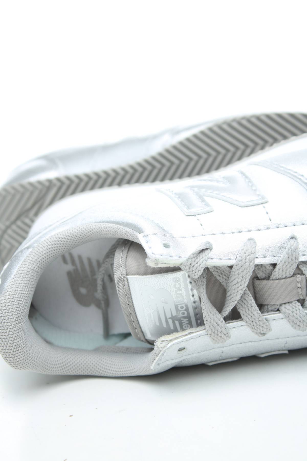 Детски маратонки New Balance5