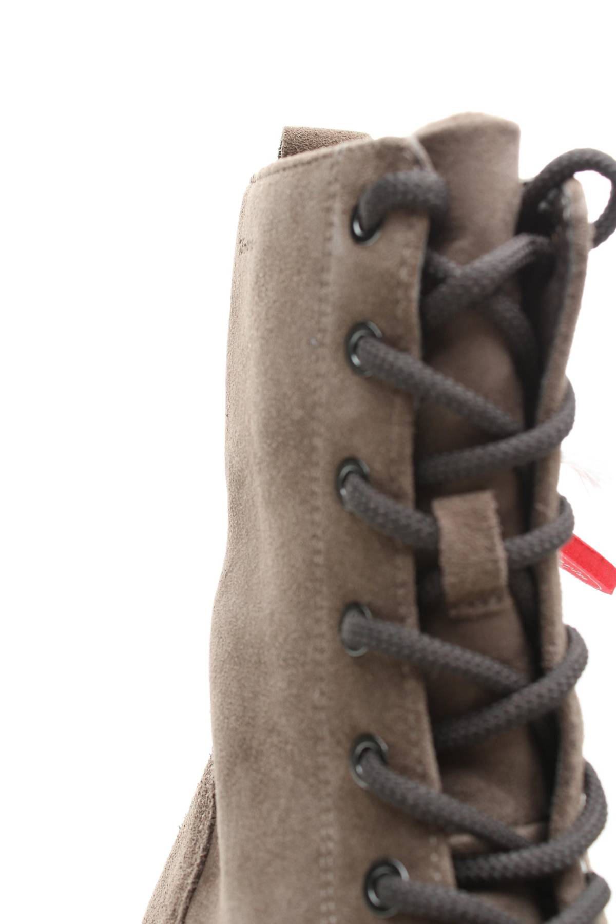 Дамски боти Tamaris5