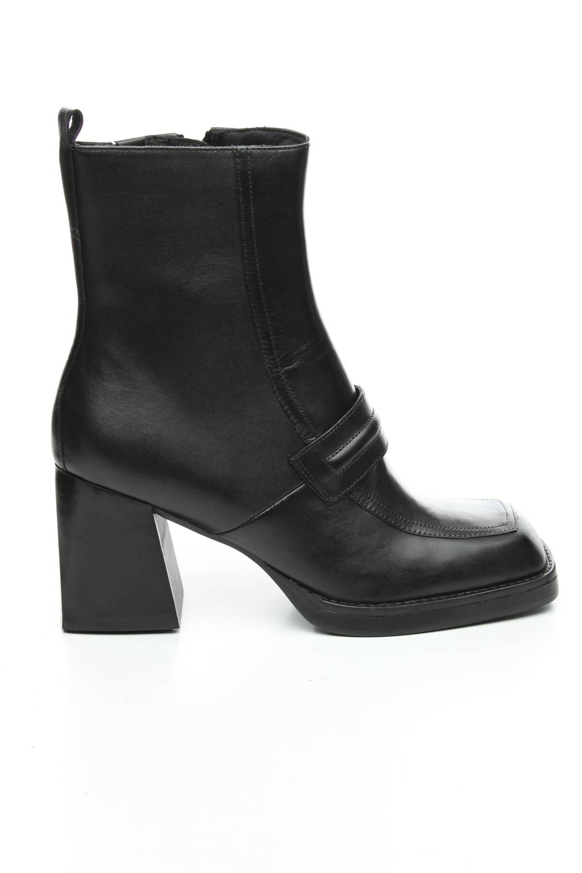 Дамски боти Tamaris1