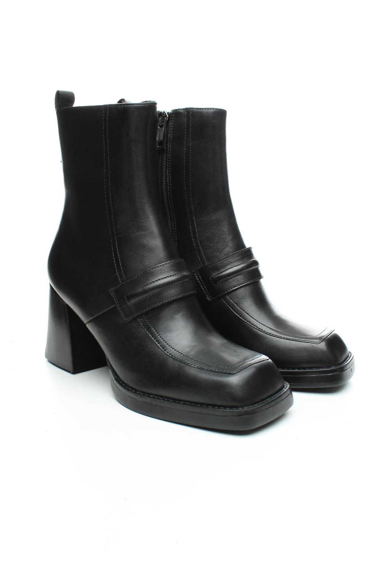 Дамски боти Tamaris3