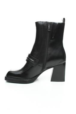 Дамски боти Tamaris2