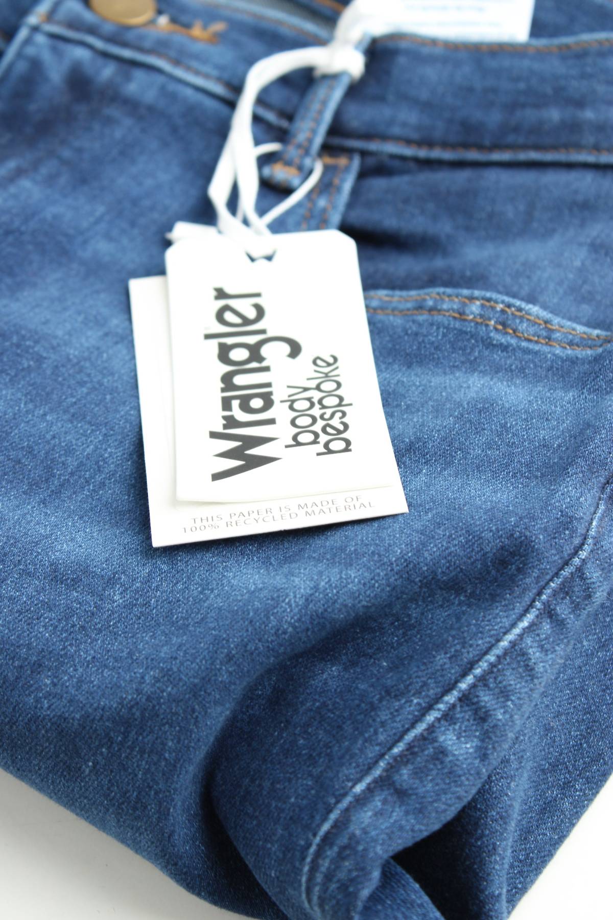 Дамски дънки Wrangler3