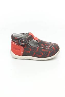 Детски обувки Kickers1