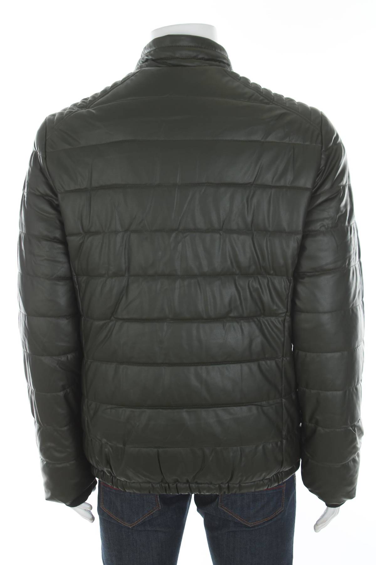 Преходно яке Guess2