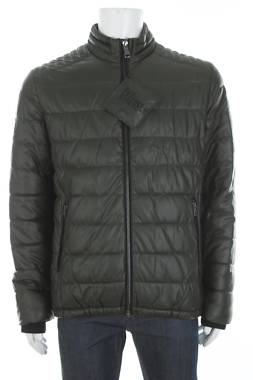 Преходно яке Guess1