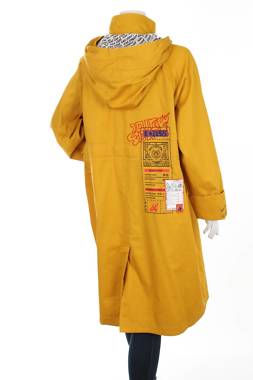 Γυναικείο μπουφάν Only2