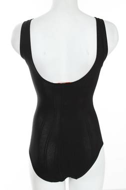 Γυναικείο κορμάκι Triumph2