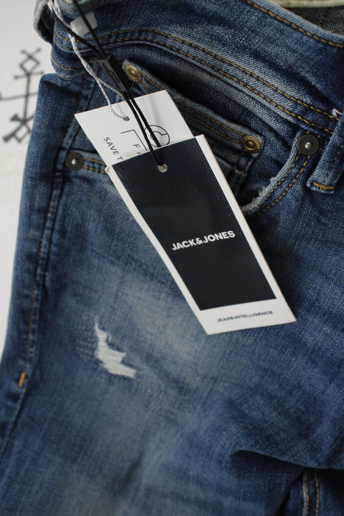 Мъжки дънки Jack & Jones3 - Contour.bg Мъжки дънки Jack & Jones3