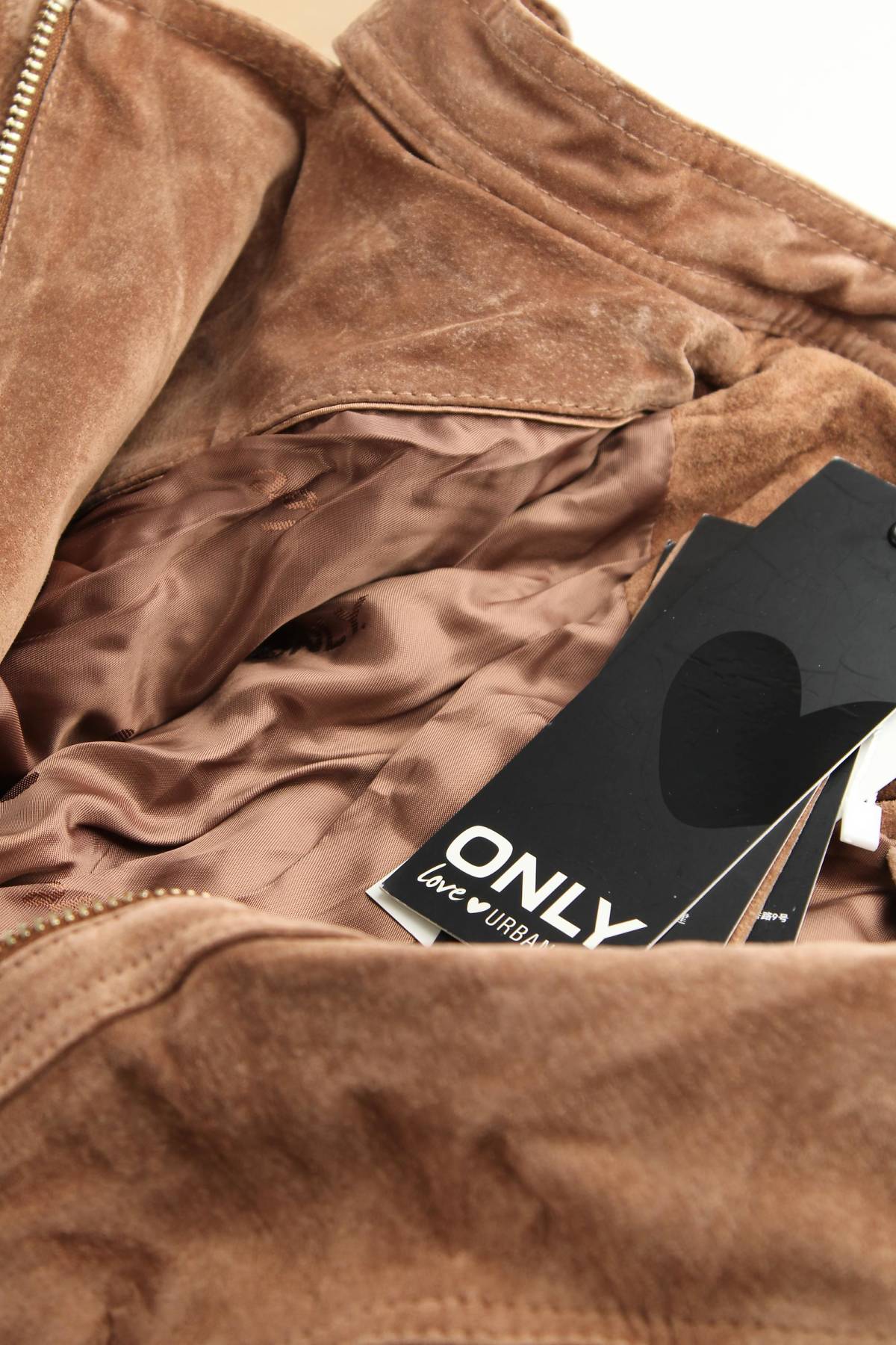 Γυναικείο δερμάτινο μπουφάν Only3 - Contourshop.gr Γυναικείο δερμάτινο μπουφάν Only3