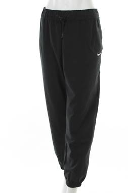 Дамско спортно долнище Nike1