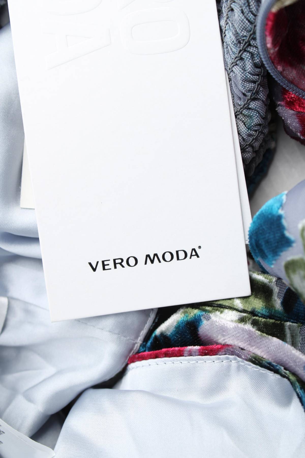 Γυναικεία μπλούζα Vero Moda3 - Contourshop.gr Γυναικεία μπλούζα Vero Moda3