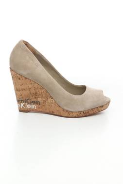 Γυναικεία παπούτσια Calvin Klein1 - Contourshop.gr Γυναικεία παπούτσια Calvin Klein1