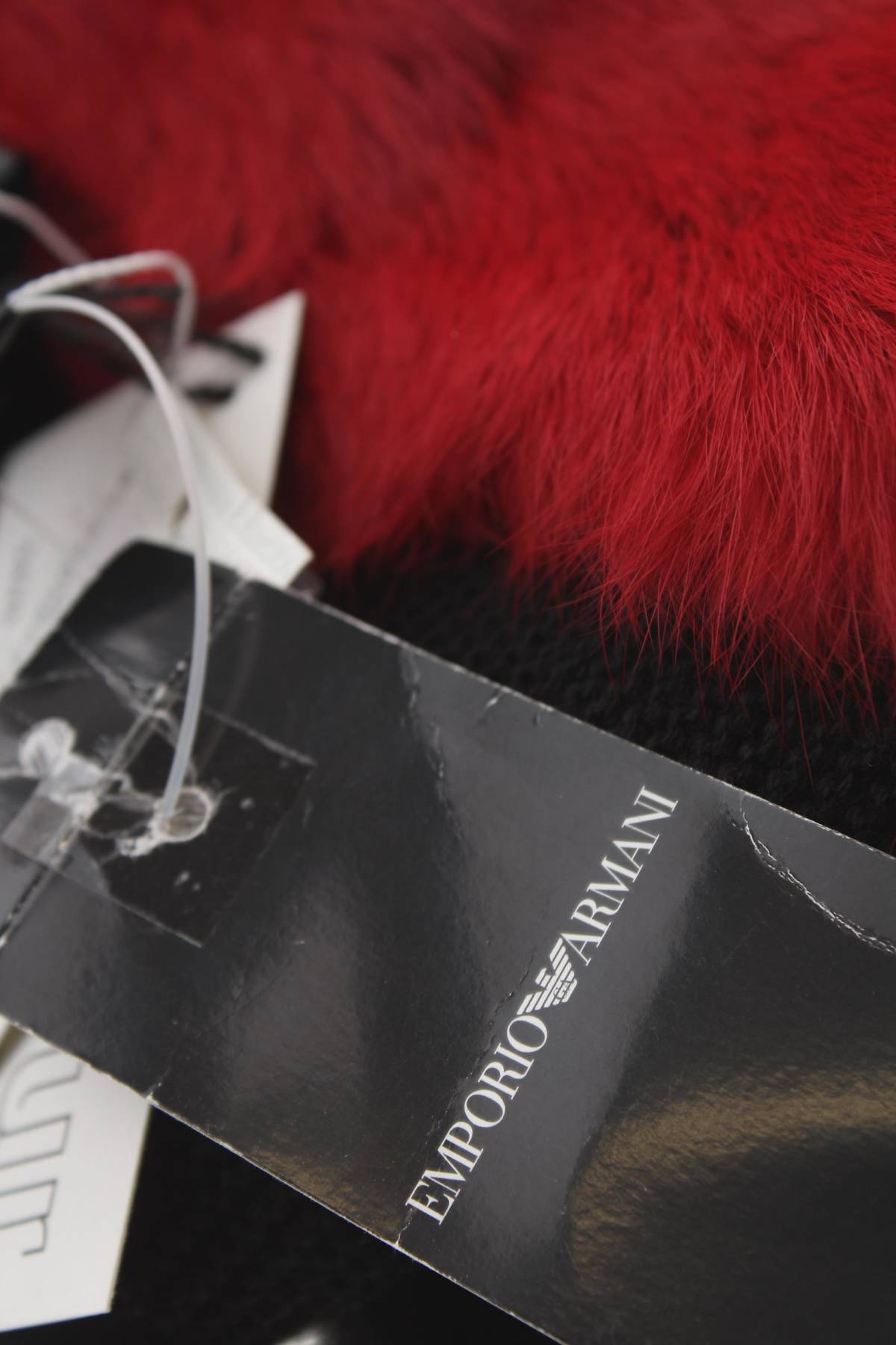 Διακοσμητικό γιακά Emporio Armani3 - Contourshop.gr Διακοσμητικό γιακά Emporio Armani3